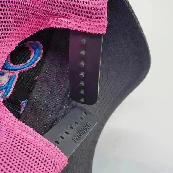 Brand New Richarddon 112 Embroidered SnK Trucking Women's Hat Gray Pink - Picture 8 of 10